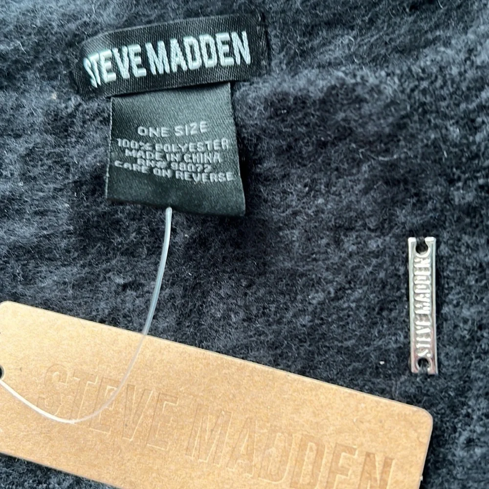 NWT Steve Madden black scarf. 18”x 72”. Soft, ready for fall and winter!